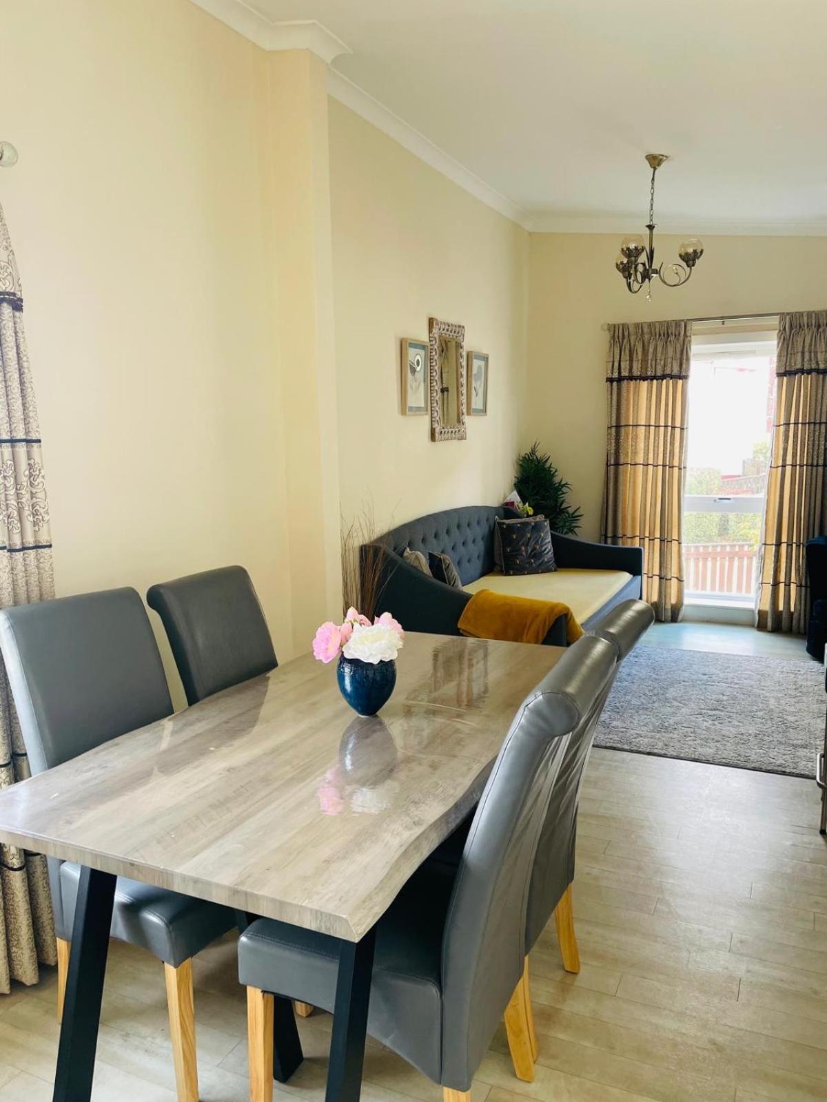 Apartamento Wallace House *